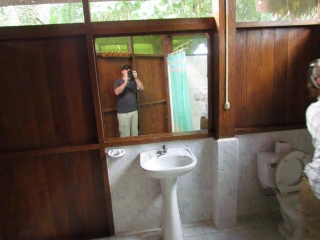 Bungalow 14- Bathroom Wasai Tambopata Lodge Peru