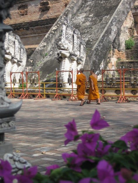 Wat Chedi Luand Chiang Mai Thailand Photos