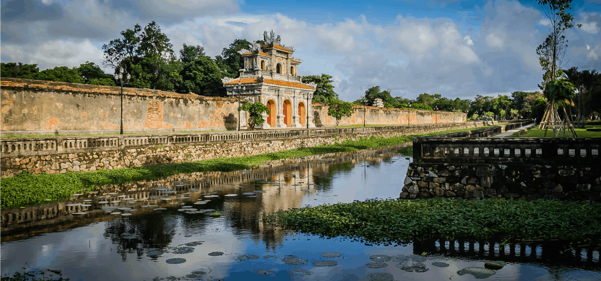 Vietnam Travel Guide |Divergent Travelers