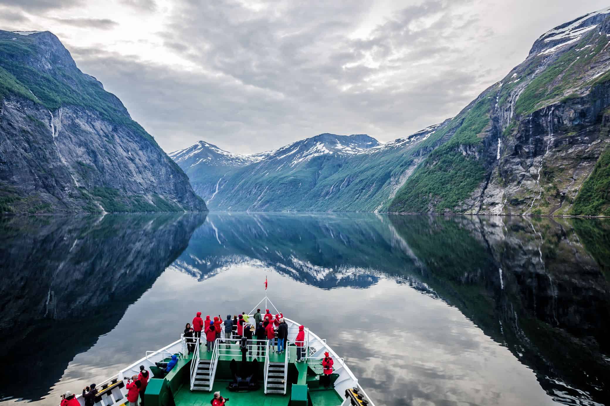 fjord cruise in april