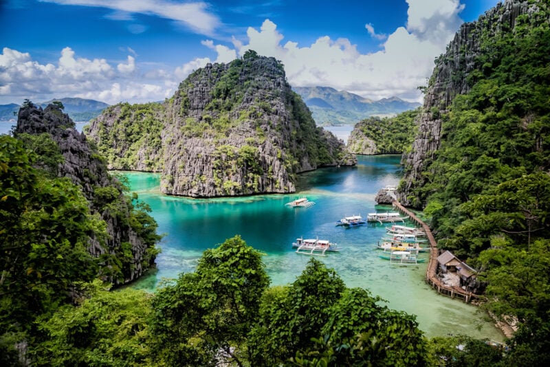  Entrada de la bahía de Coron al Lago Kayangan, Filipinas