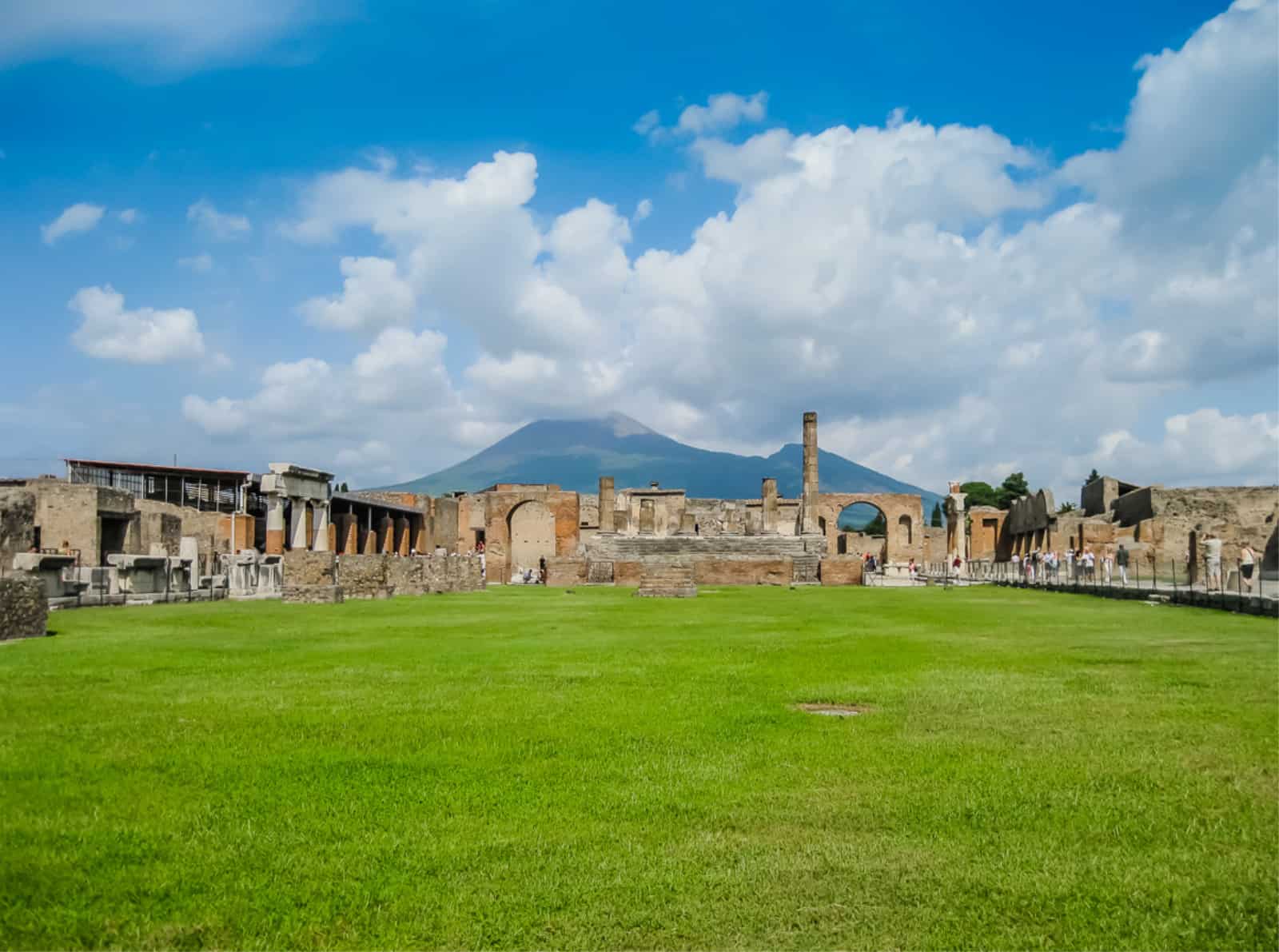 Rome to Pompeii: The Best day Trip in Italy