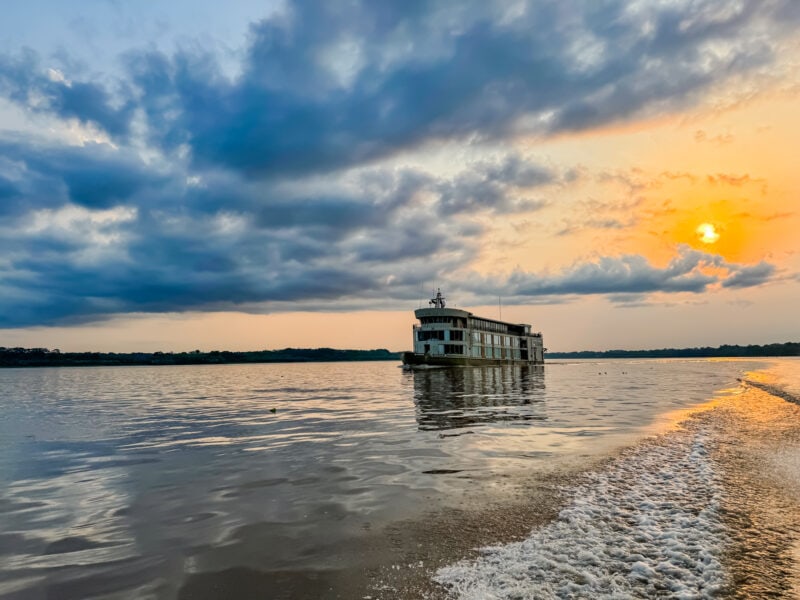 luxury amazon river cruise with Delfin Amazon Cruises